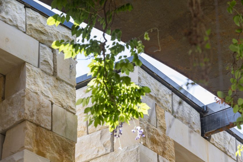Roof detail of Open Chapel by Christopher Hesse Architects