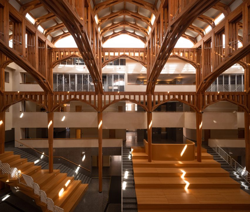 Shanghai Jiao Tong University School of Design Building by Ruan Xing