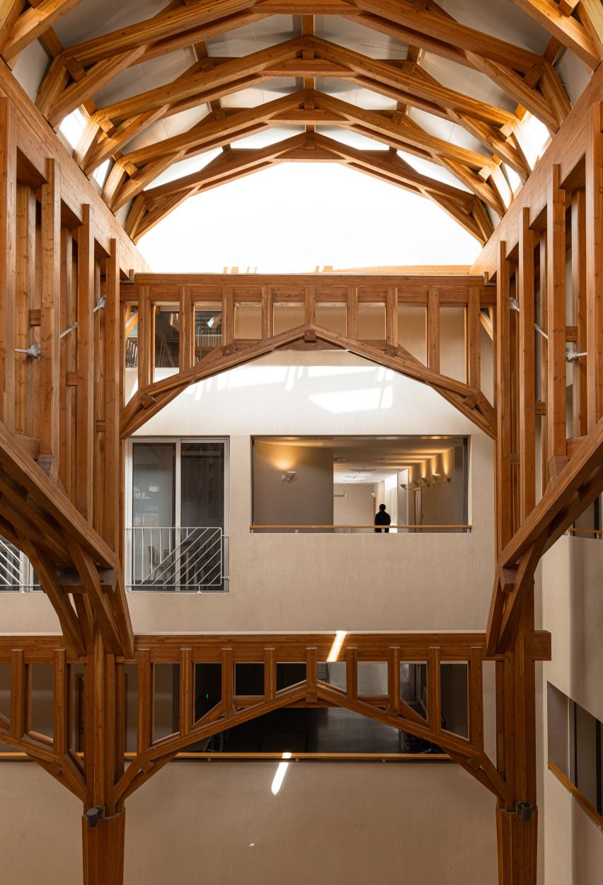 Shanghai Jiao Tong University School of Design Building by Ruan Xing