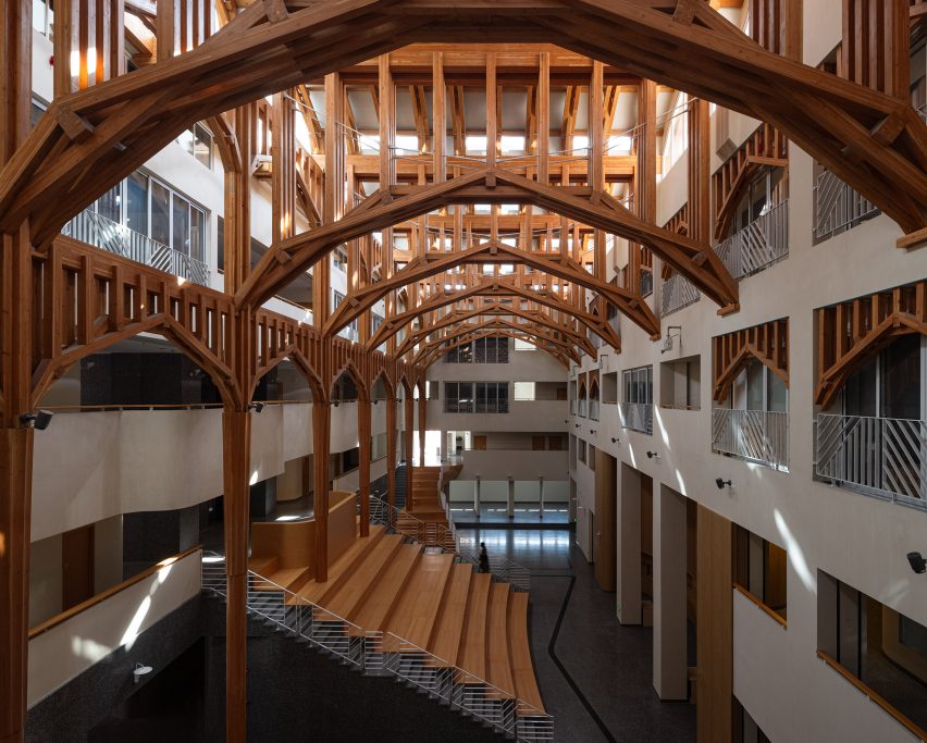 Shanghai Jiao Tong University School of Design Building by Ruan Xing
