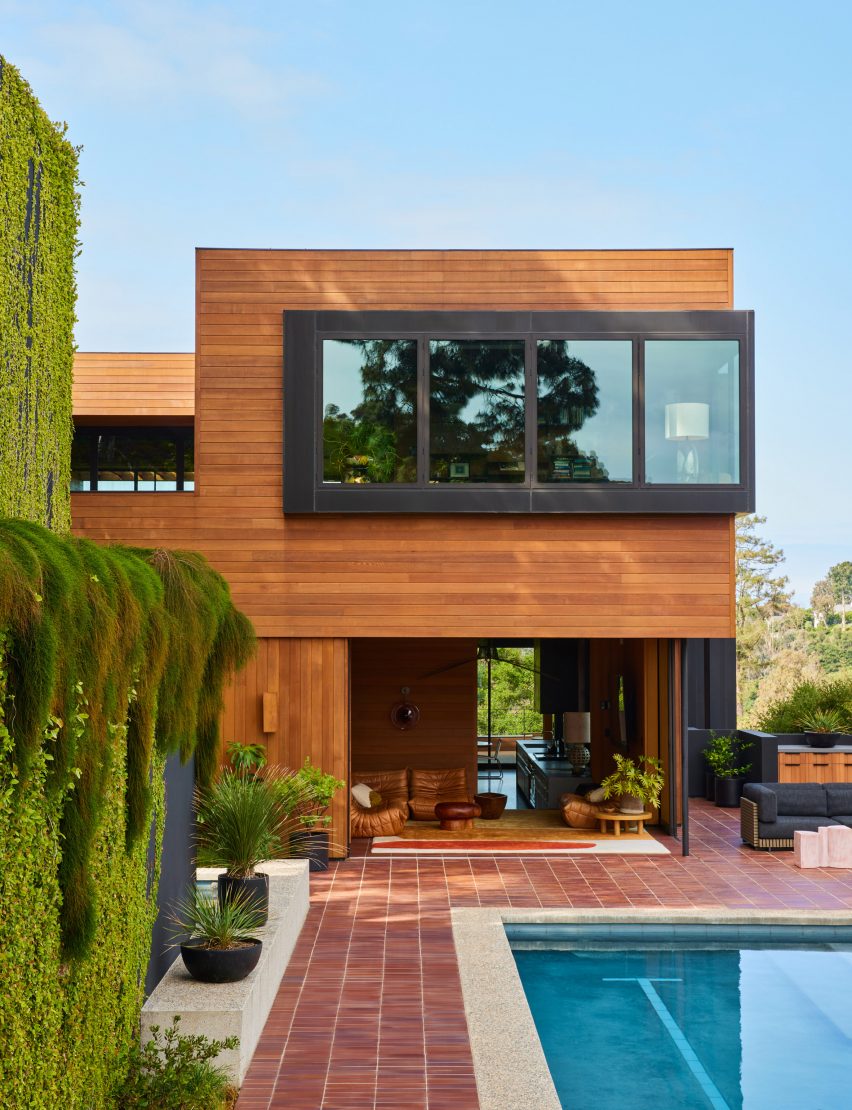 Cedar-clad Los Angeles house