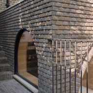 Segmental House by Dominic McKenzie Architects