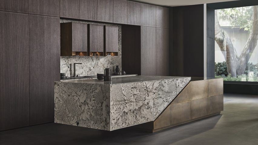 Skywalk kitchen by Eggersmann