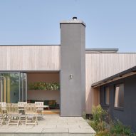 Stone’s Throw house by Mole Architects