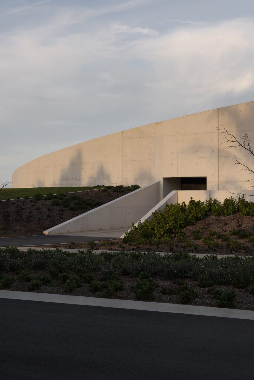 Concrete builing with walkway ramp