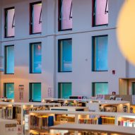 Children's library by Studio Vapore