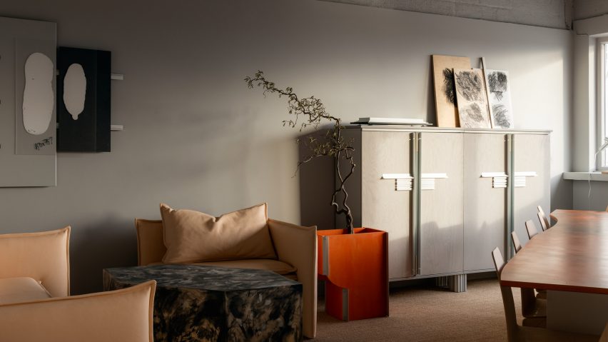 The Executive office furniture by Jenny Nordberg
