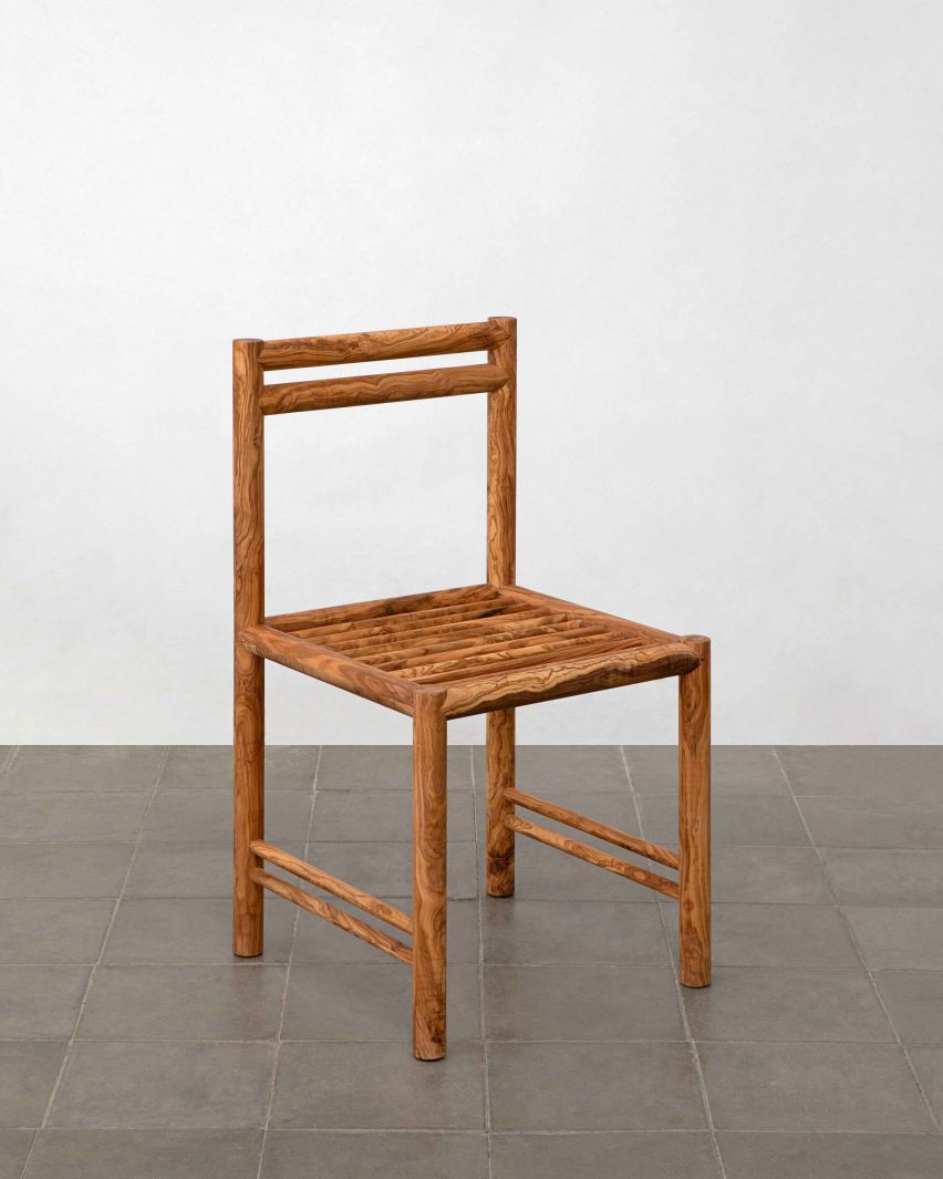 Uprooted chair by Jorge Penadés