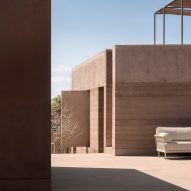 Vipp Todos Santos guesthouse by PPAA