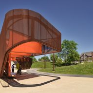 Steel cantilvered pavilion in Tennessee park