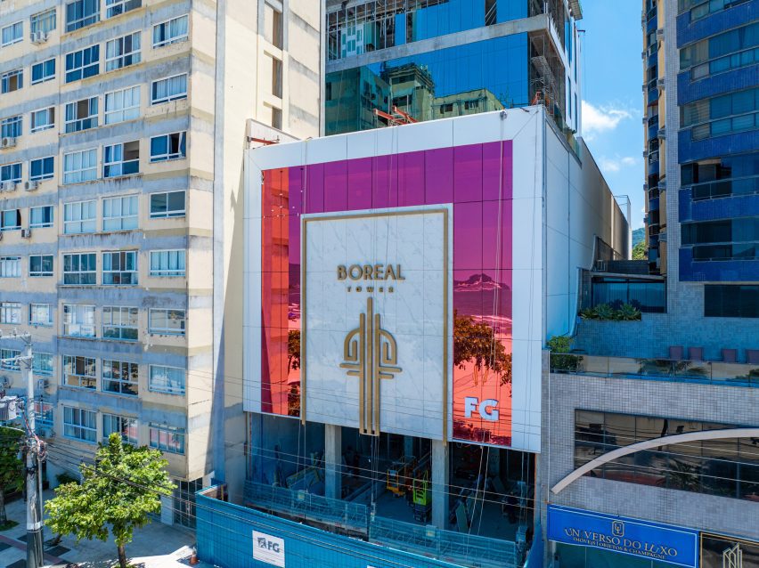 Boreal Tower under construction in Brazil