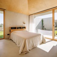 House in Serra by Cimbre