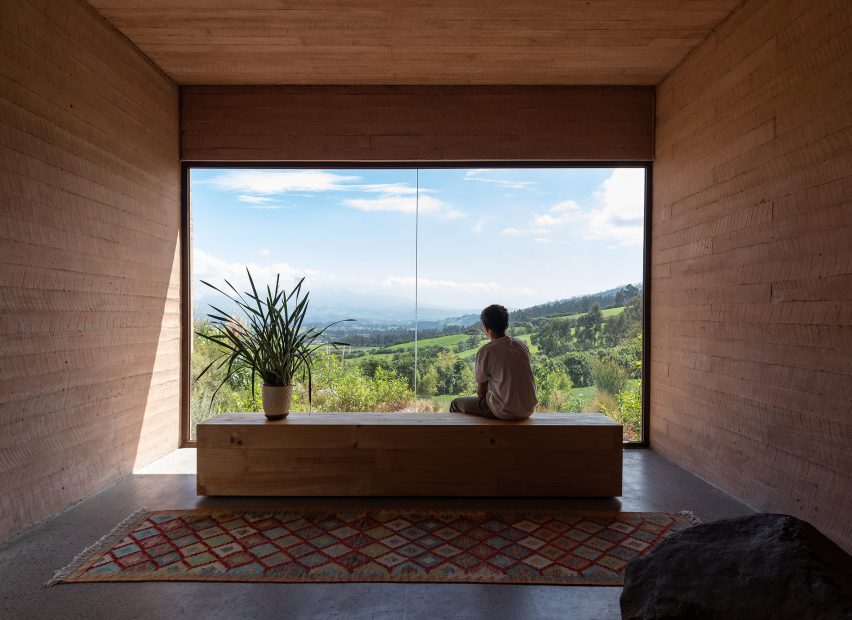 Child sitting on console looking out over the horizon