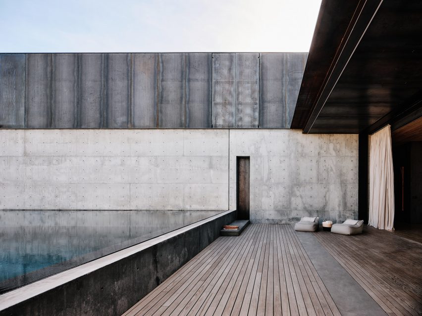 Infinity pool at a home by Faulkner Architects