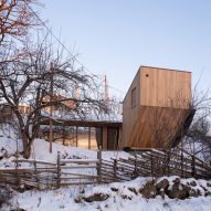 Folly Fair Hill annexe by Rever & Drage
