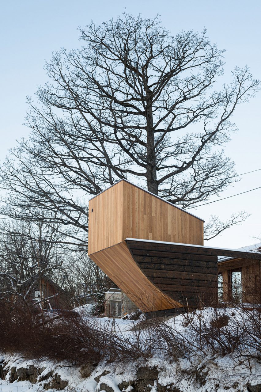 Folly Fair Hill annexe by Rever & Drage