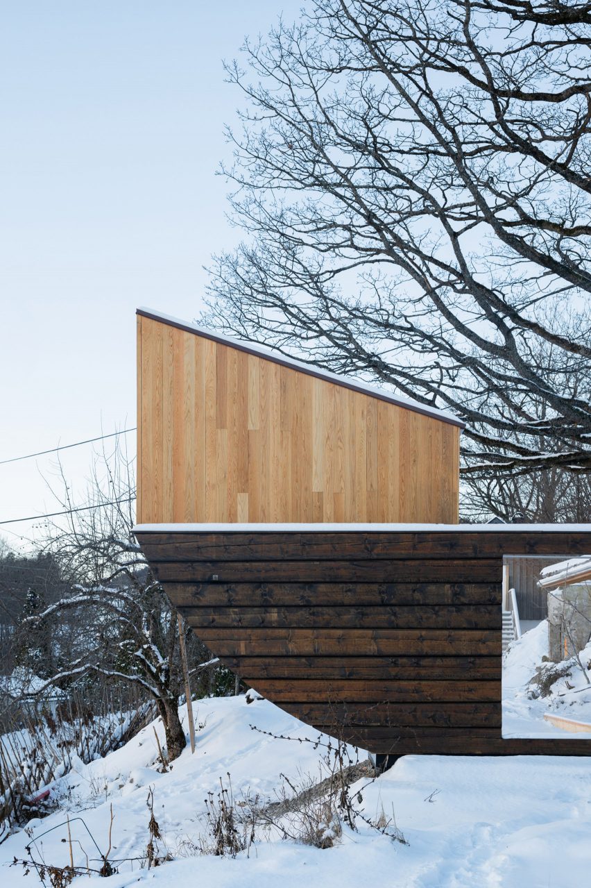 Folly Fair Hill annexe by Rever & Drage