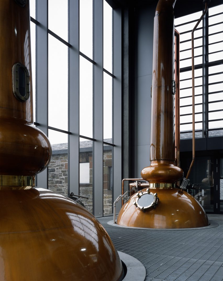 Copper stills at Glenmorangie Distillery by Barth&eacute;l&eacute;my Grino