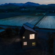 House W by Florian Busch Architects