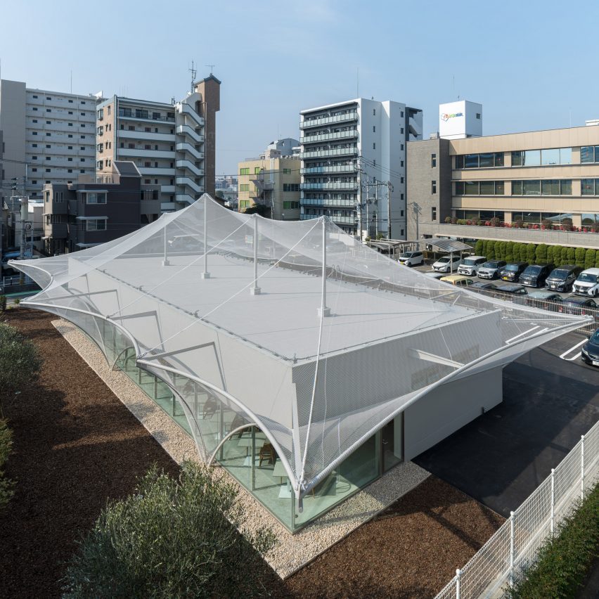Cs Somme Cafe by Kengo Kuma and Associates
