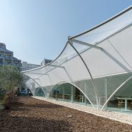 Cs Somme Cafe by Kengo Kuma and Associates