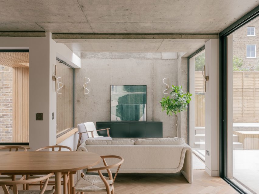 Living space within the Lee Terrace by Mailen Design