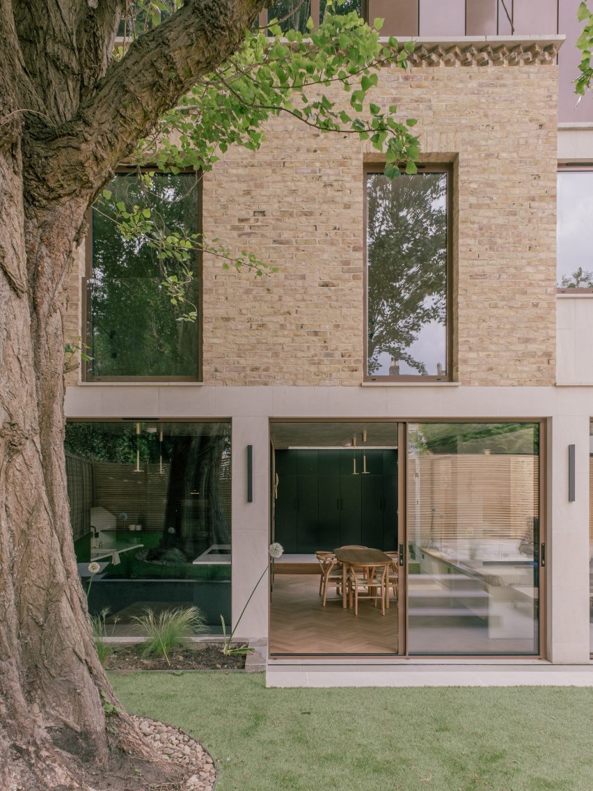 Rear view of Lee Terrace home in London
