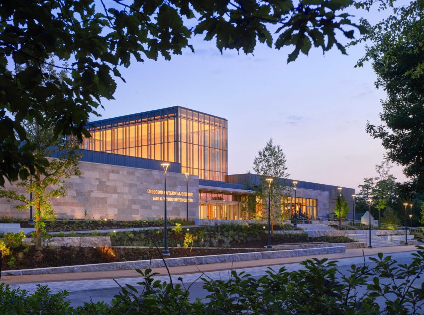 Missouri Botanic Garden at night