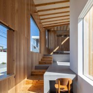 Necklace Villa in Japan by 1110 Office for Architecture
