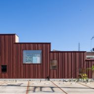 Necklace Villa in Japan by 1110 Office for Architecture