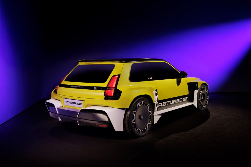 Rear end of Renault 5 Turbo 3E