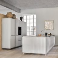 V3 modular kitchen by Vipp