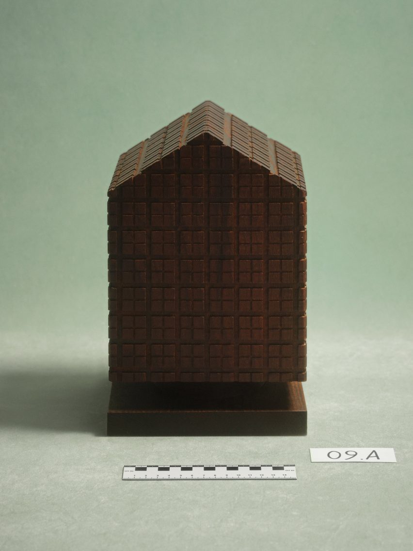 Michele De Lucchi house-shaped container