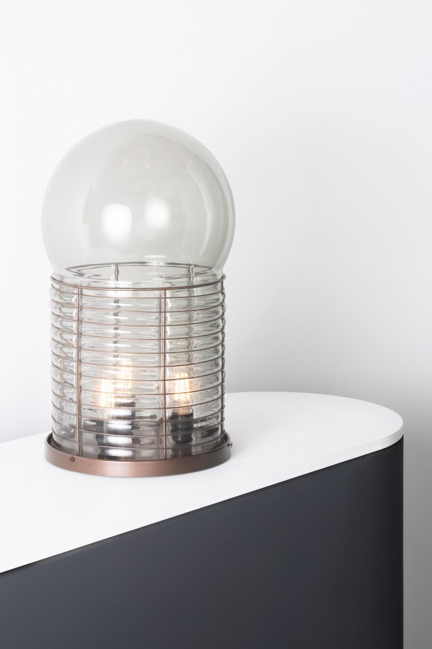 Alcinoo by Gae Aulenti