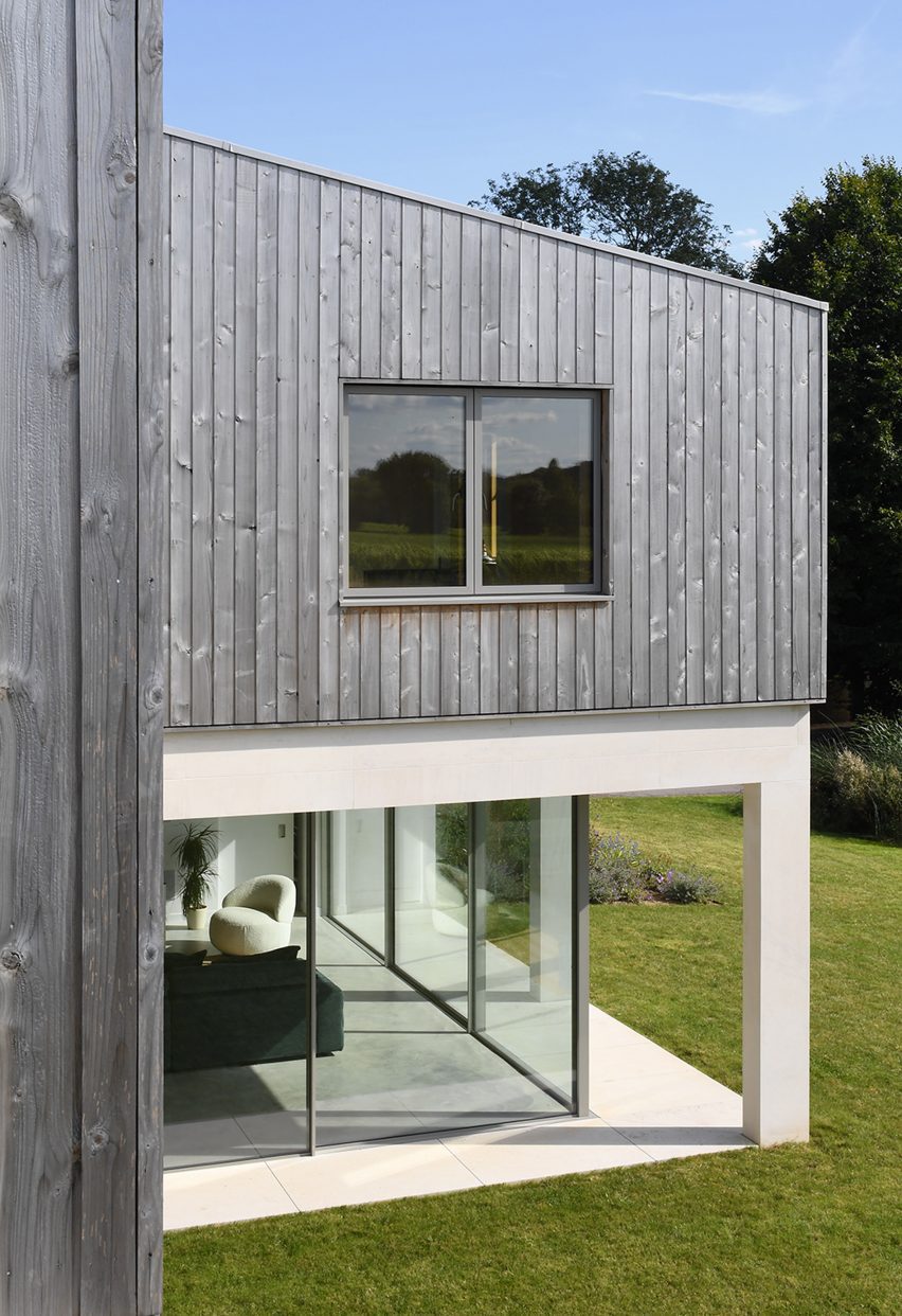 West Sussex home with limestone loggia