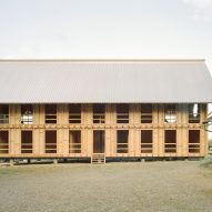 Learning House in Bavaria by Max Otto Zitzelsberger