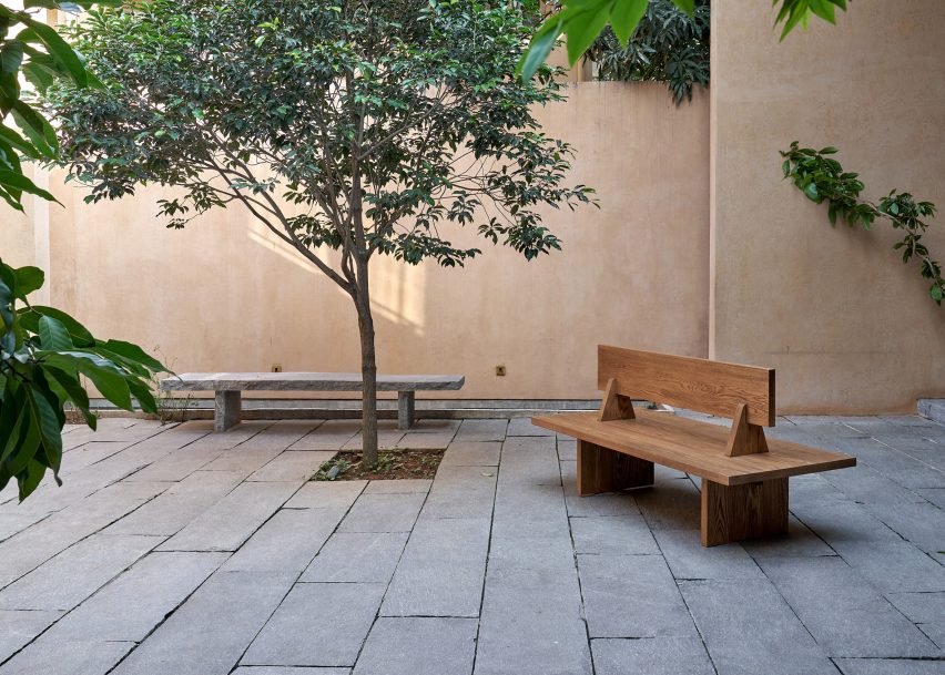 Courtyard with bench tropical modernist seating