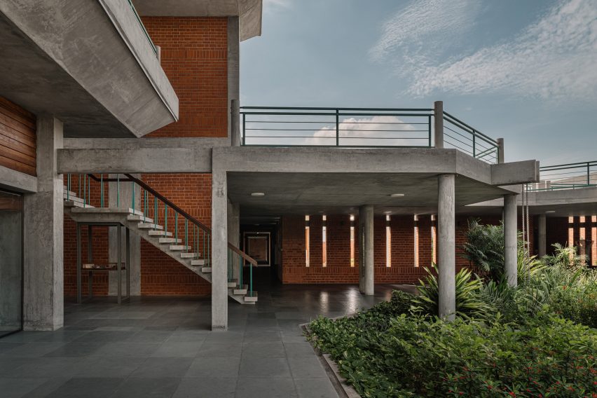 Sri Aurobindo Integral Life Centre in India by Studio Naqshbandi