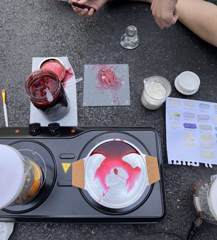 Kids painting