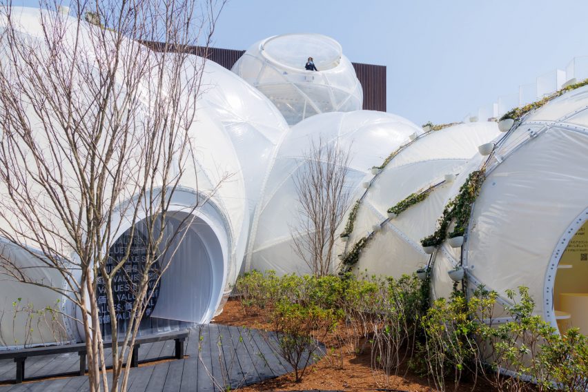 Spherical exhibition space