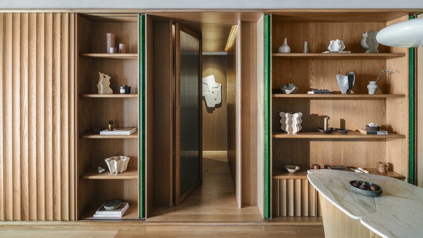 Wood-clad Hong Kong home