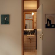 Ray House by Archmongers