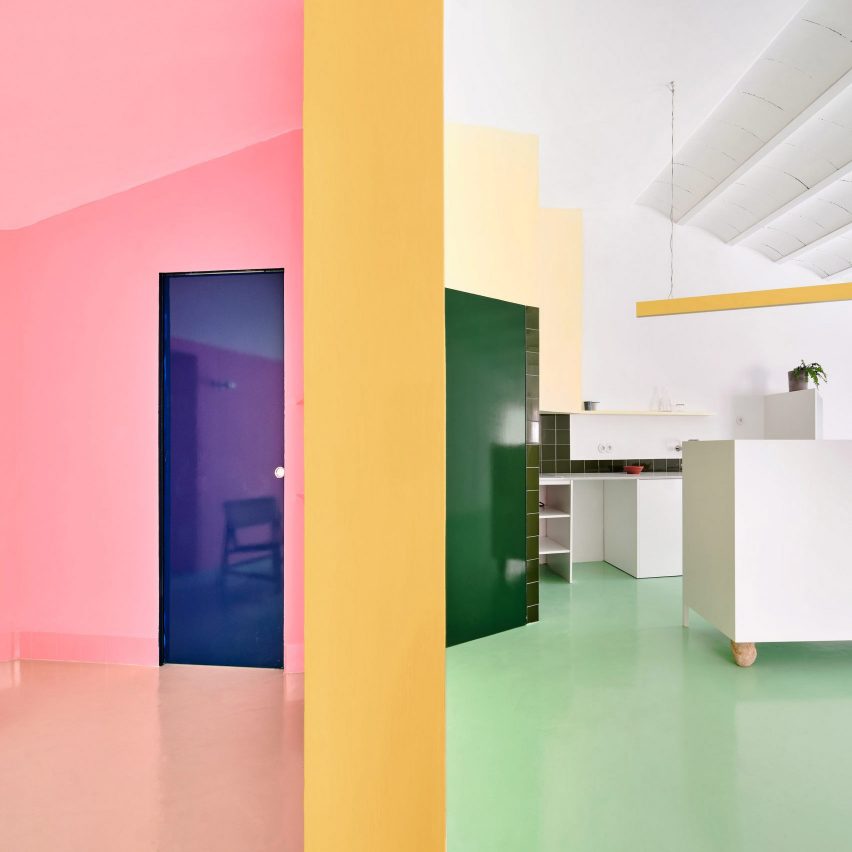 Rel&aacute;mpago House, Spain, by H3O