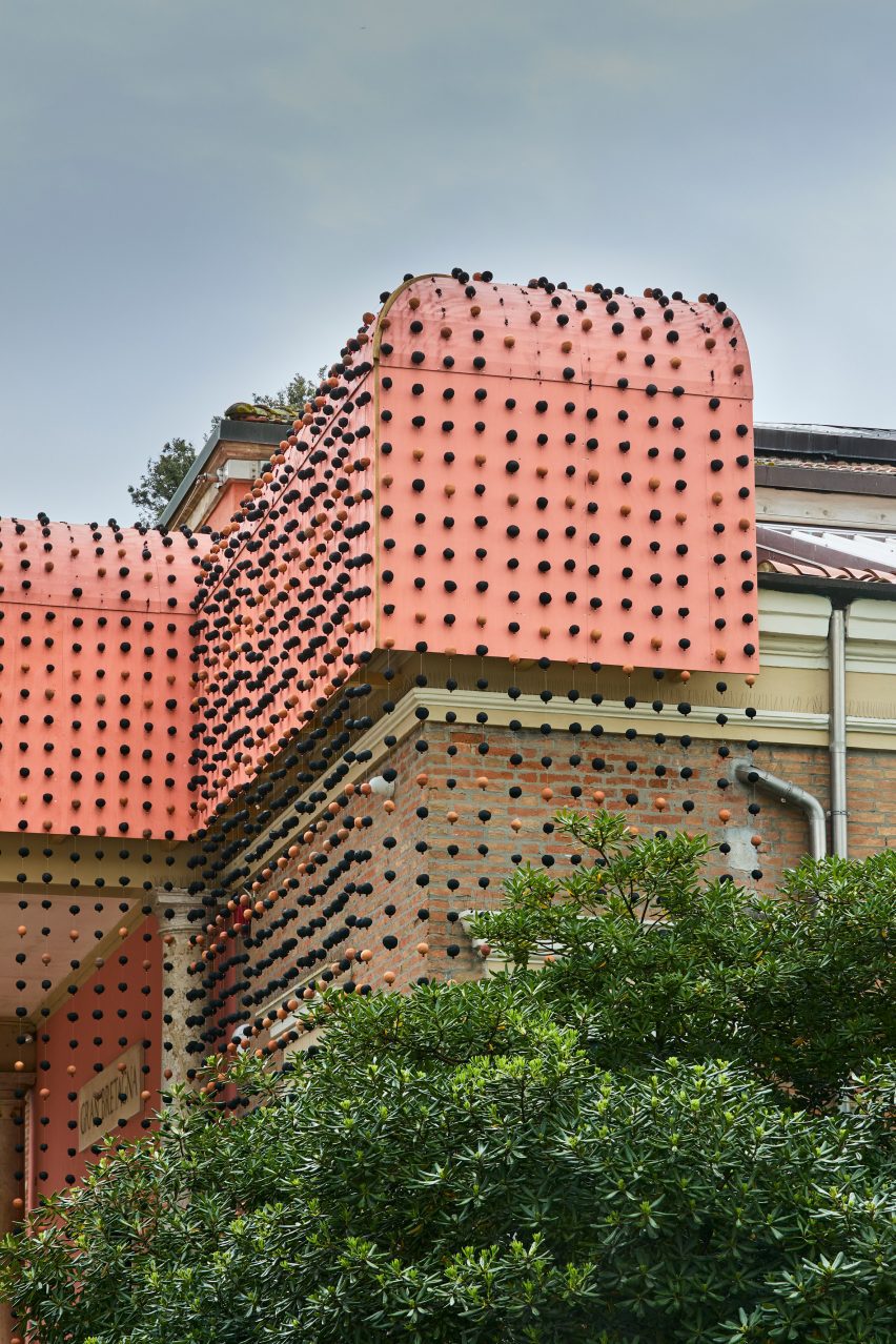 Double Vision at British Pavilion