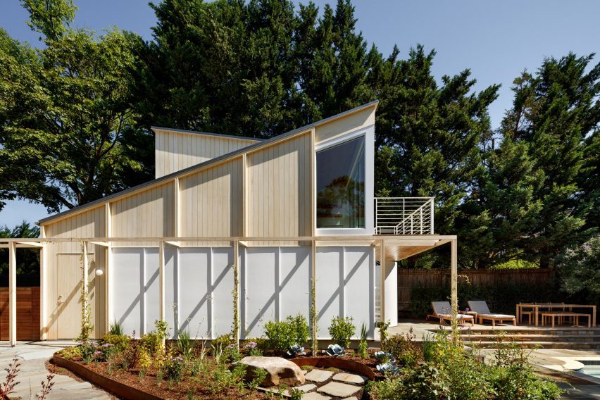 Historic home extension in Washington DC by Colleen Healey Architecture