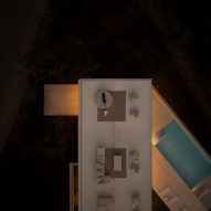 Villa 95 by Fran Silvestre Arquitectos