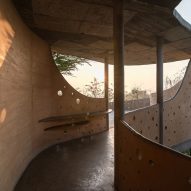 Winterfell house by Prithvi Architects
