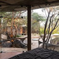 Winterfell house by Prithvi Architects