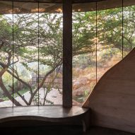 Winterfell house by Prithvi Architects