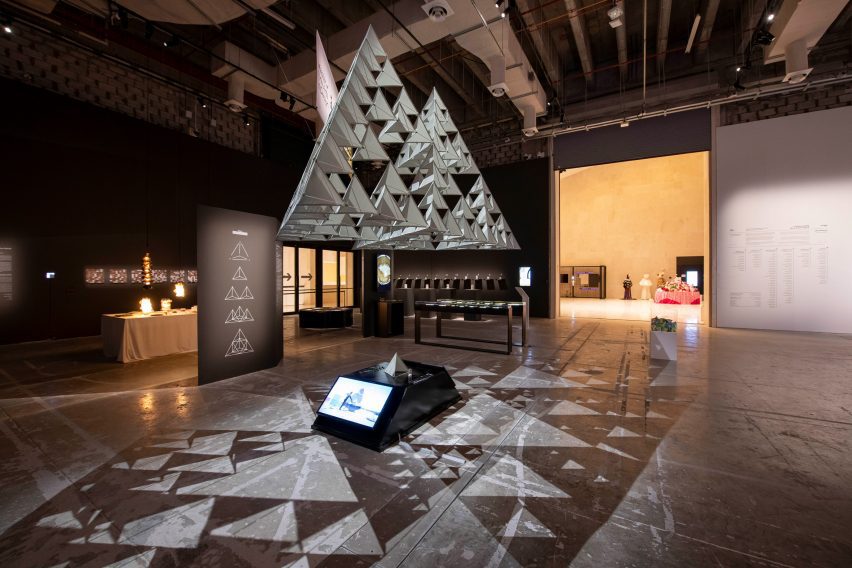 Exhibition showcasing metallic sculpture